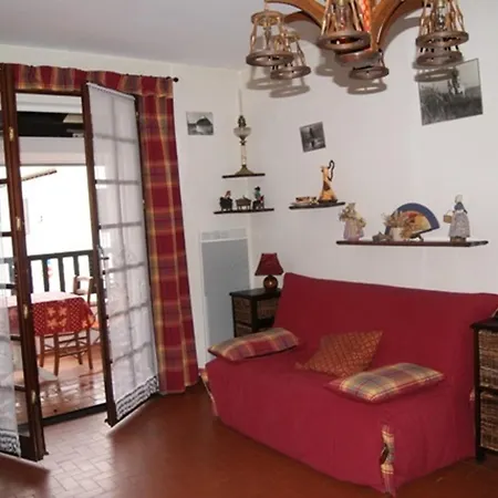 Apartment Climatise Pour 4 Personnes A 500m De La - Fr-1-475-173 *